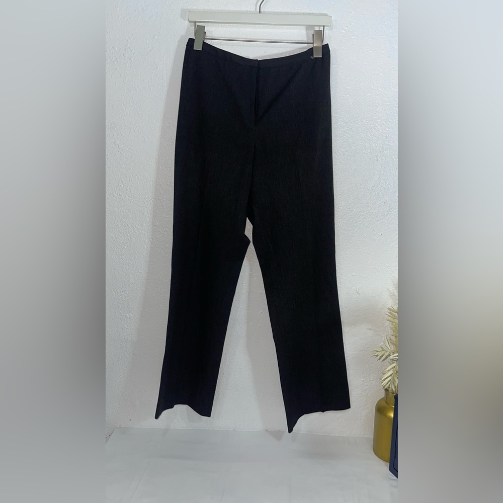 Jones New York women’s pants size 6 black charcoal color not new anormal Wear.